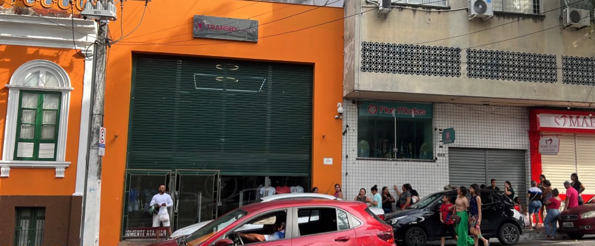 Fachada da loja Transbyshop em Manaus
